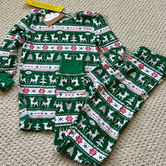 Angel Dear Other - NWT. Angel Dear Viscose cotton pajamas. Size 8. The softest!